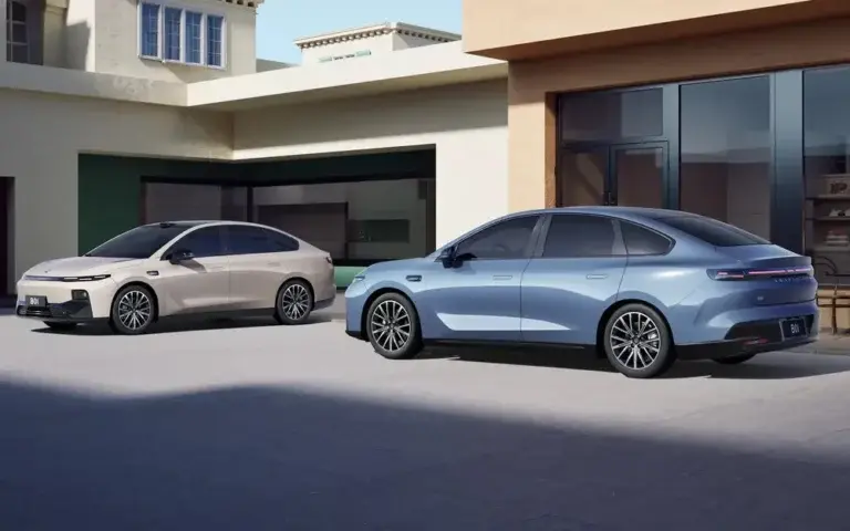 Leapmotor B05, nouvelle compacte électrique chinoise présentée au salon IAA de Munich 2025 pour le marché européen