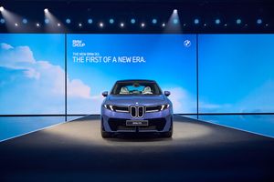 bmw ix3 salon munich